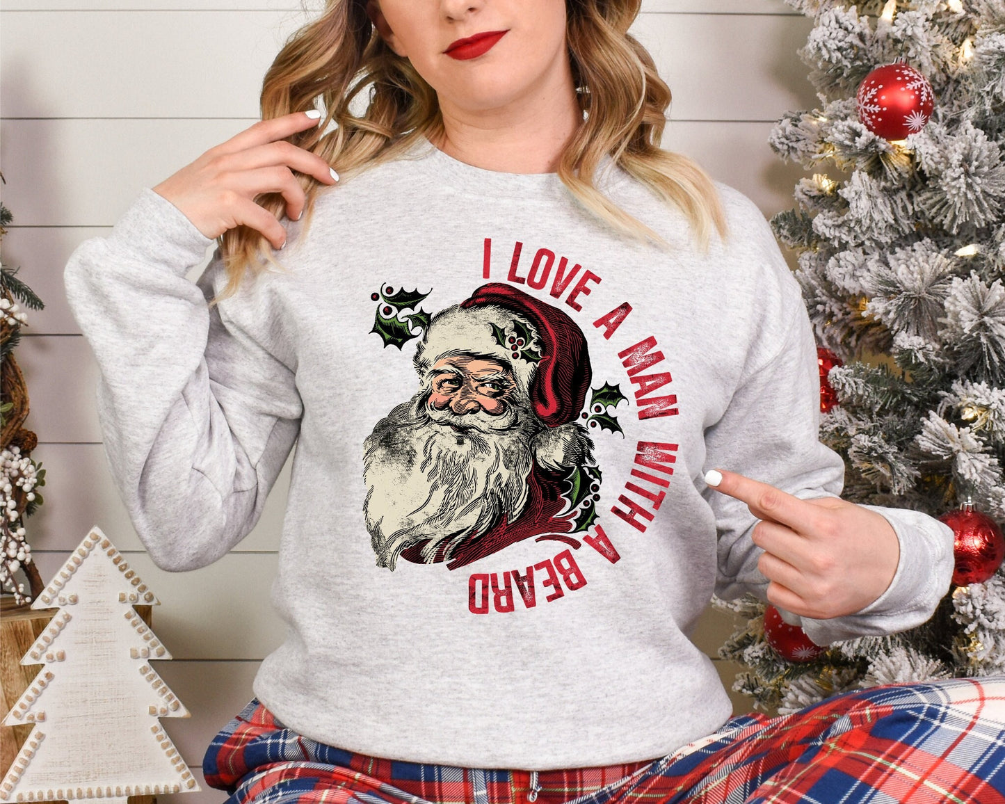 Funny I love a man with a beard Santa Unisex Heavy Blend Crewneck Sweatshirt